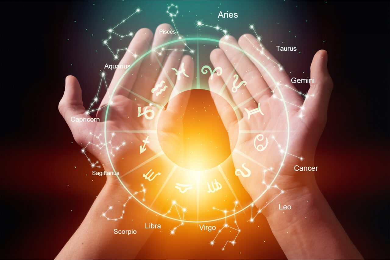 https://tiendastral.com/wp-content/uploads/2025/07/horoscopo-astrologia-zodiaco-horoscopo-zodiaco-signo-de-la-fortuna-mito-simbolo-de-estrellas-tradicional-1280x853.jpg